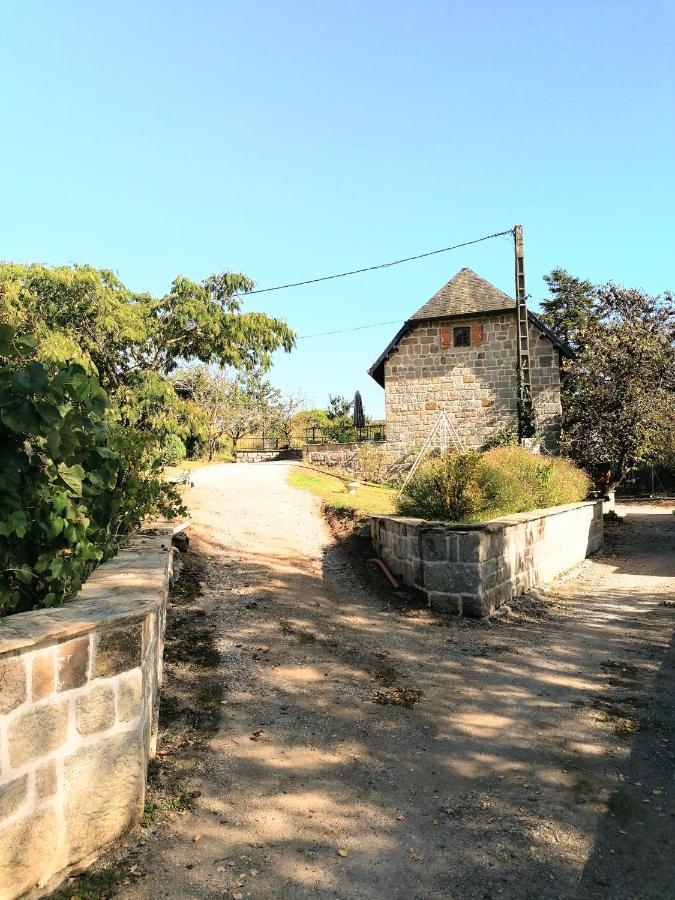 Gite De La Brande Jugeals-Nazareth Exterior foto